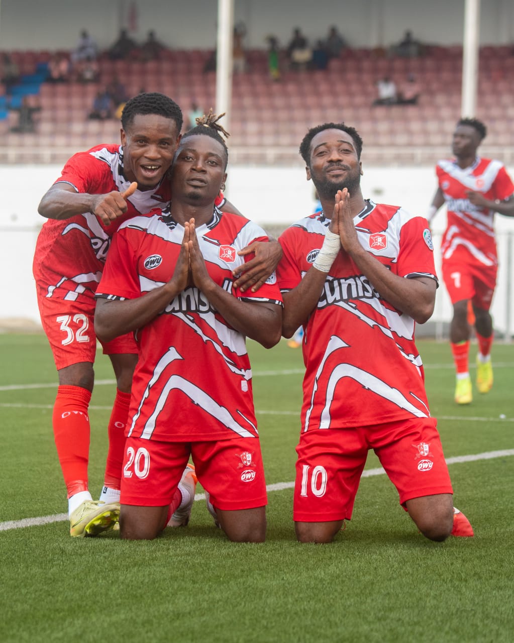 Abia Warriors pipped Shooting Stars 2-0 in Aba with Emeka Obioma scoring both goals. 