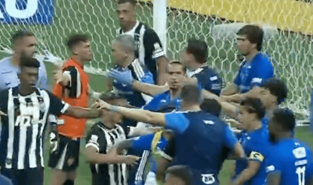 23 Players Shown Red Card After Mass Brawl In Brazil Cup Final