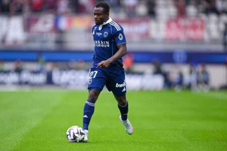 Paris FC Boss Challenges Simon To Improve Performance