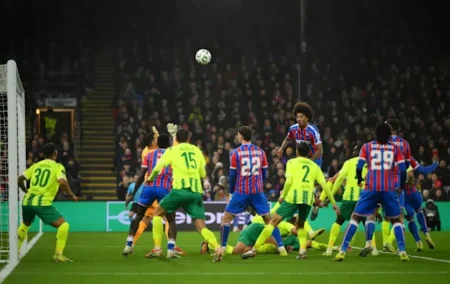 ECL: Crystal Palace, AEK Larnaca End In Stalemate