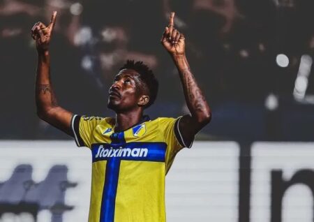 Olayinka Celebrates APOEL’s Goal Of The Month Award