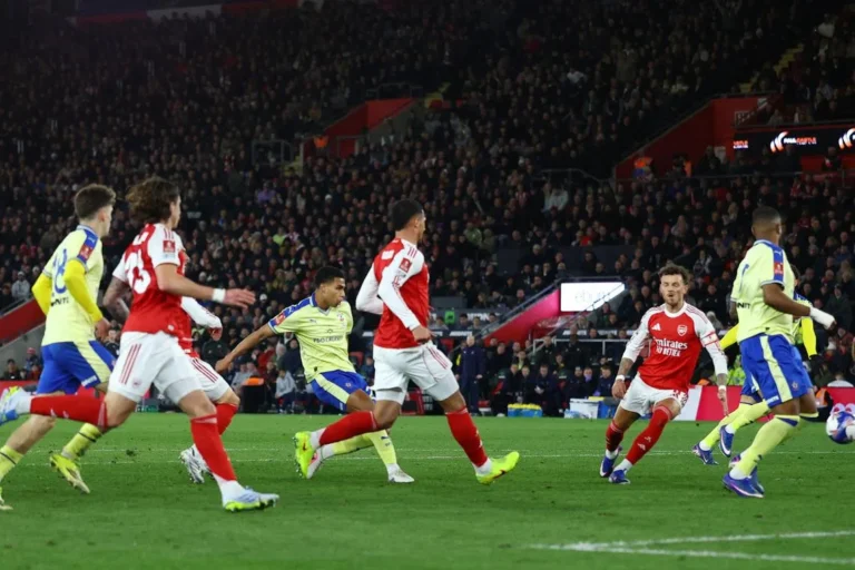 Southampton Oust Arsenal From FA Cup