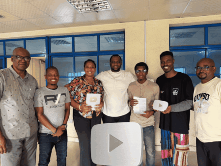 Complete Sports Earns YouTube Silver Play Button For Reaching 100,000 Subscribers Complete Sports team celebrates receiving YouTube Silver Play Button for 100,000 subscribers