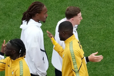 World Cup 2026: England Defender Spence Snubs Partey During Pre-match Handshakes