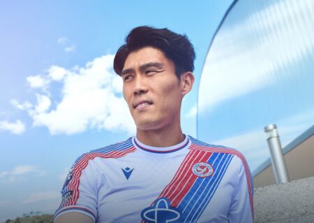 Ex-Arsenal Defender Tomiyasu Signs For Crystal Palace