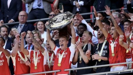 Man City Target First-Ever FA Cup Community Shield Win Against Arsenal