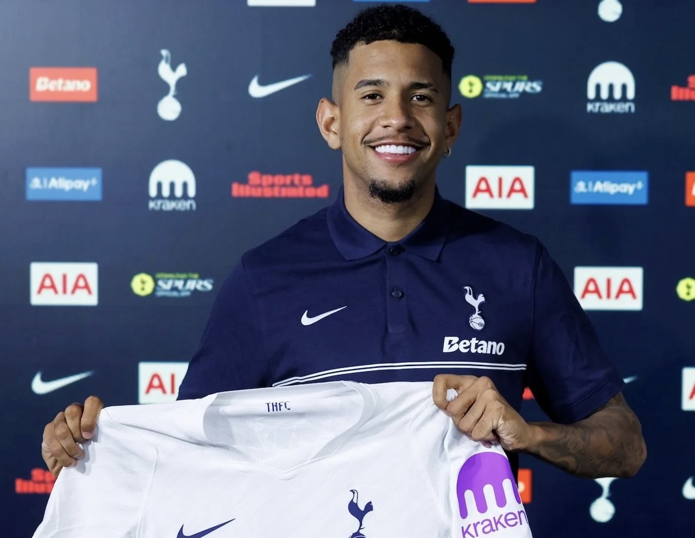 OFFICIAL: Tottenham Hotspur Sign Savinho From Man City For £75m