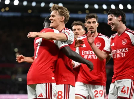 Ferdinand: Arsenal Will Retain Premier League Title