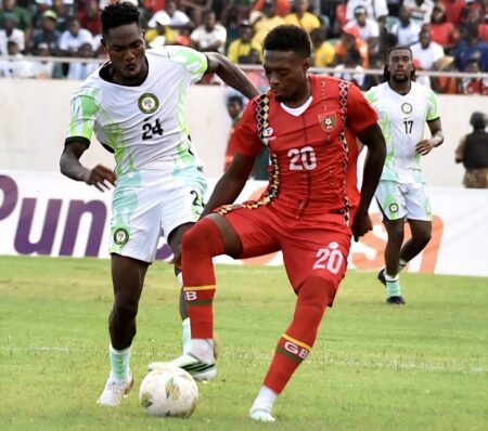 2027 AFCONQ: Super Eagles’ 3-0 Defeat To Guinea-Bissau ‘Unbelievable’ — Bonfrere Slams ‘Stupid’ Excuses Guinea-Bissau's Alvaro Djalo versus Super Eagles forward Moses Usor