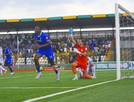CAF Confederation Cup: Shooting Stars Secure Narrow First-Leg Win Over CS Sfaxien Shooting Stars vs CS Sfaxien at MKO Abiola Stadium Abeokuta