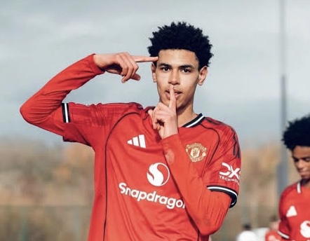 German-Born Nigerian Youngster Ajayi Close To Signing New Long-Term Deal At Man United