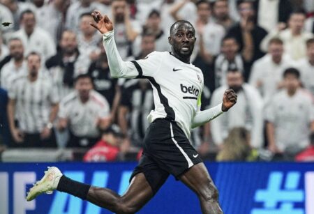 UEL: Ndidi On Target As 10-Man Besiktas Draw 2-2 With Crystal Palace
