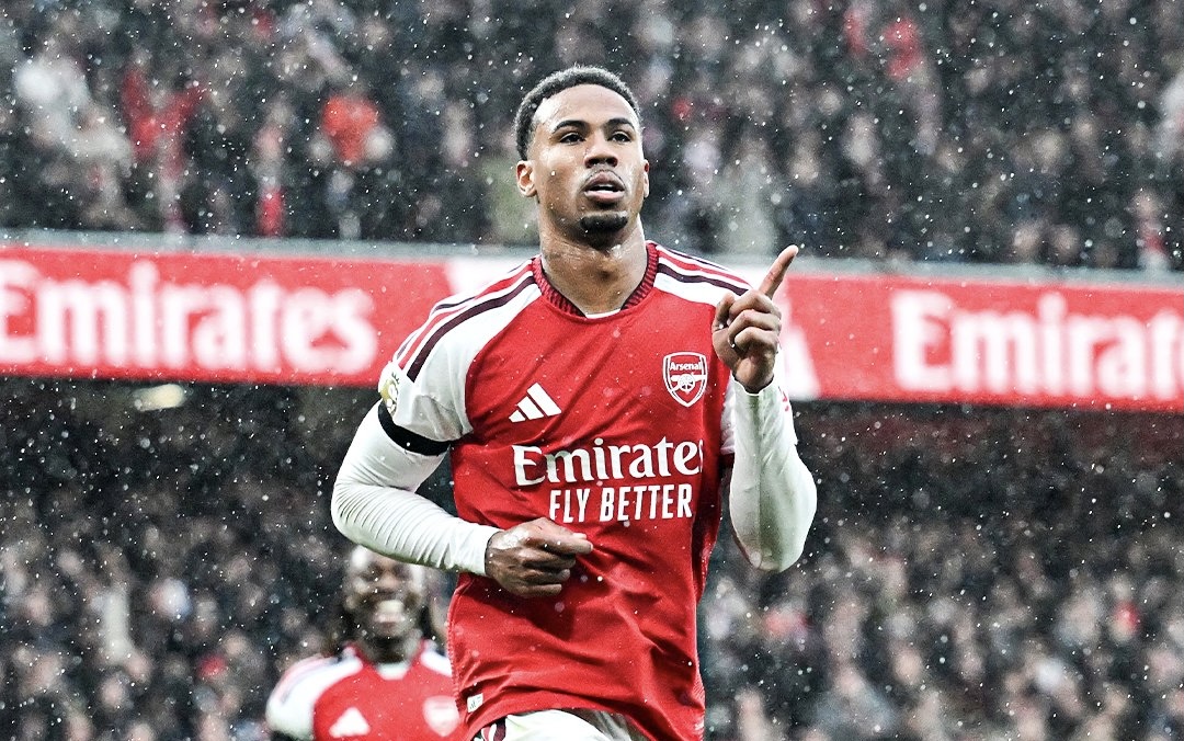 Gabriel celebrating his goal against Everton