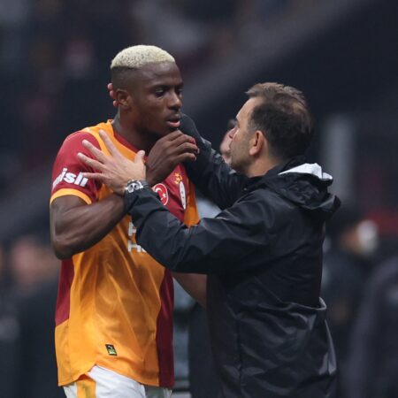 Osimhen Dedicates Galatasaray’s Victory Over Fenerbahçe To Coach Buruk