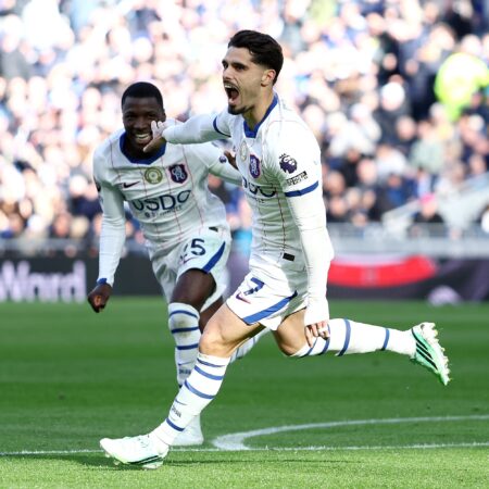 Premier League: Neto Brace Fires Chelsea To Victory Over Everton