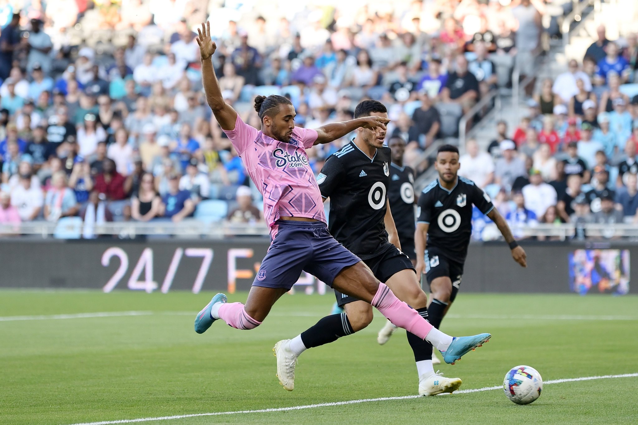Pre-Season: Iwobi In Action As Everton Suffer Heavy Defeat To MLS Side
