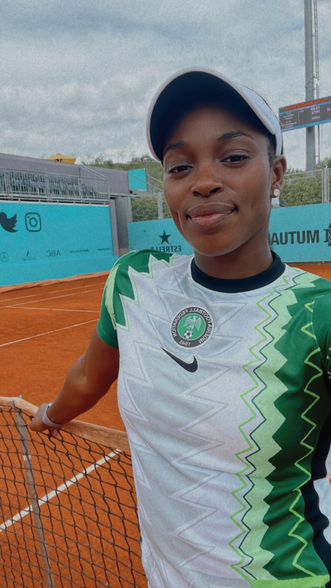 US Tennis Star Stephens Trains In Nigeria Jersey Ahead 2022 Madrid Open 