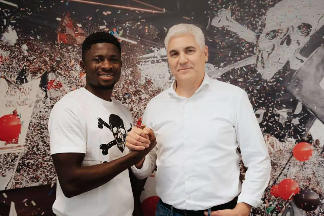 Nigerian Midfielder Thrilled To Pen New Contract At Bundesliga 2 Club