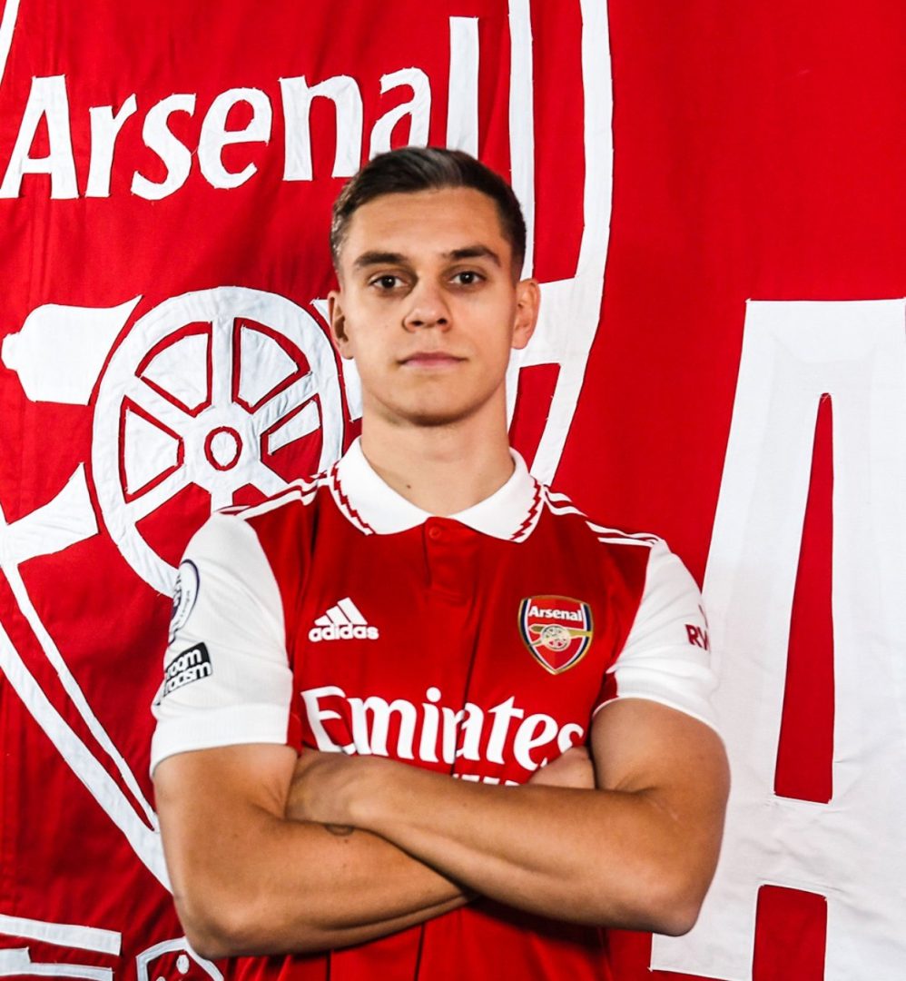 OFFICIAL: Arsenal Complete £27m Transfer For Trossard