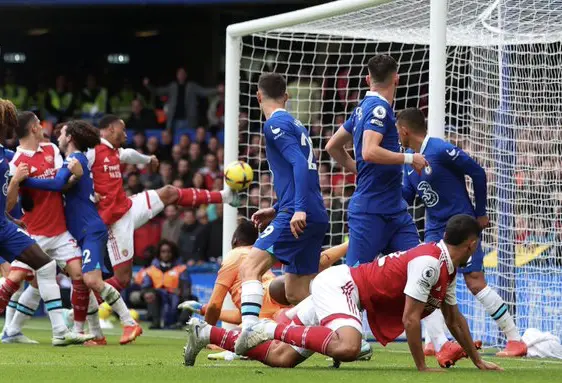 Arsenal Outclass Chelsea At Stamford Bridge To knock Man City Off Top Spot