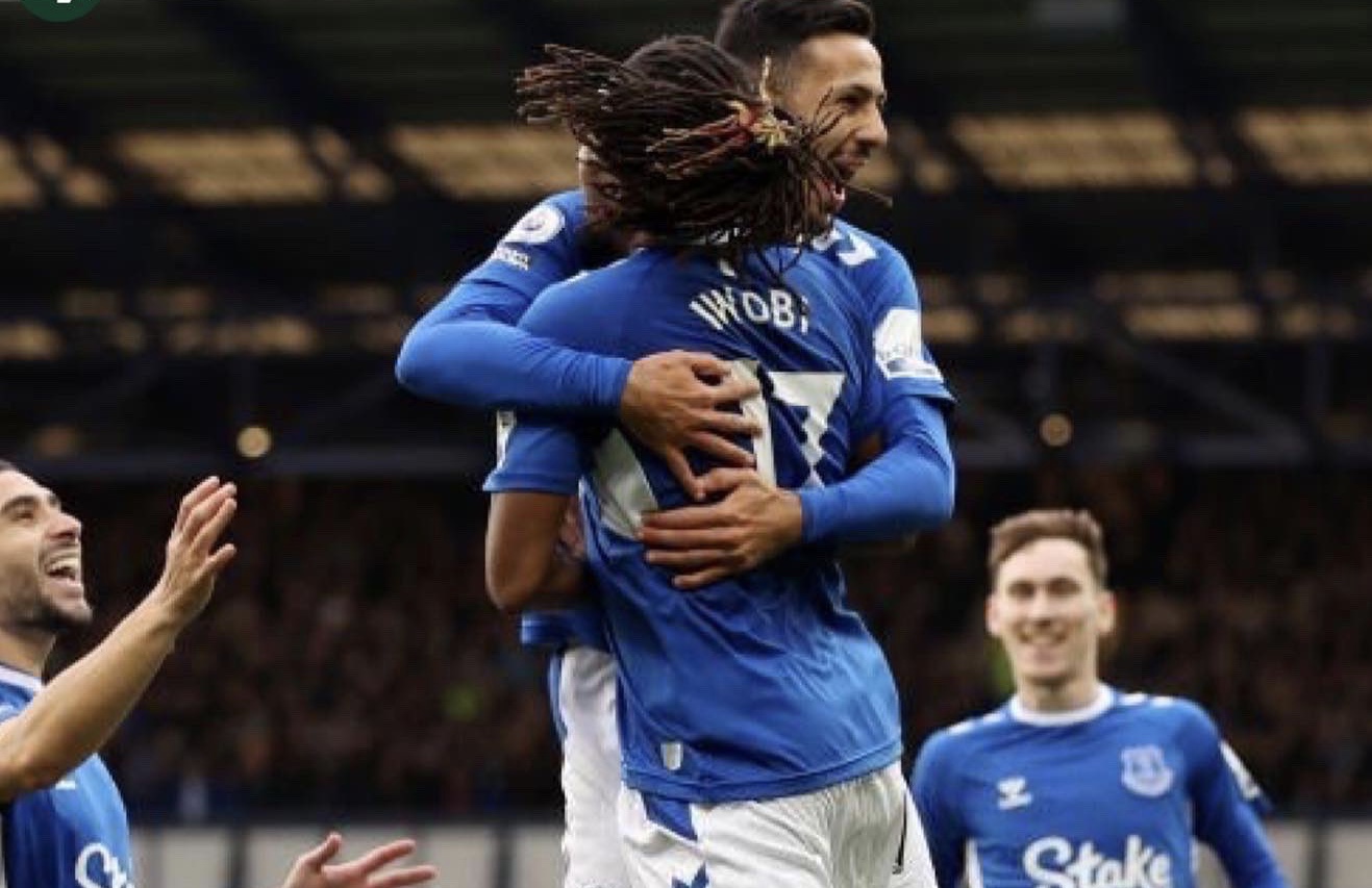 Iwobi Provides Two Assists As Everton Thrash Palace To End Winless Run