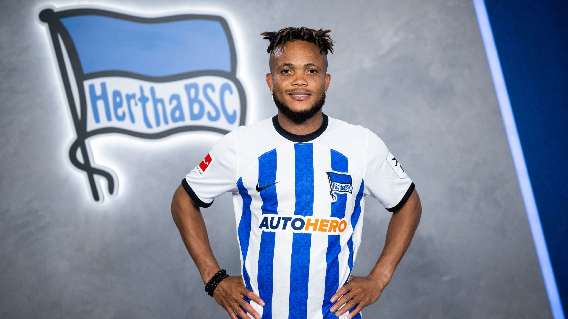 OFFICIAL: Ejuke Joins Hertha Berlin On Loan