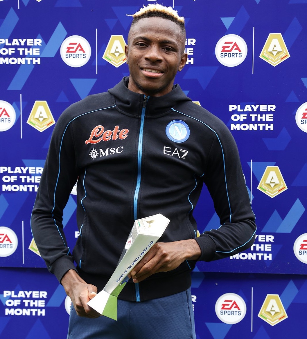 Osimhen Officially Receives Serie A Player Of The Month Award For March