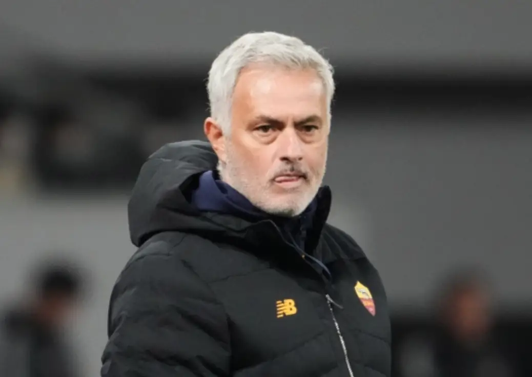 Federação de Portugal aborda Mourinho para cargo de treinador da seleção nacional