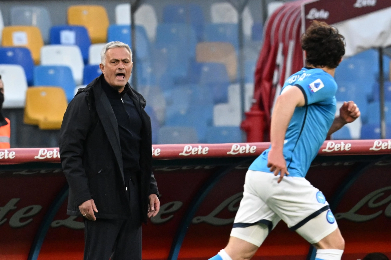 Mourinho Blasts Referees After Roma Draw Against Napoli