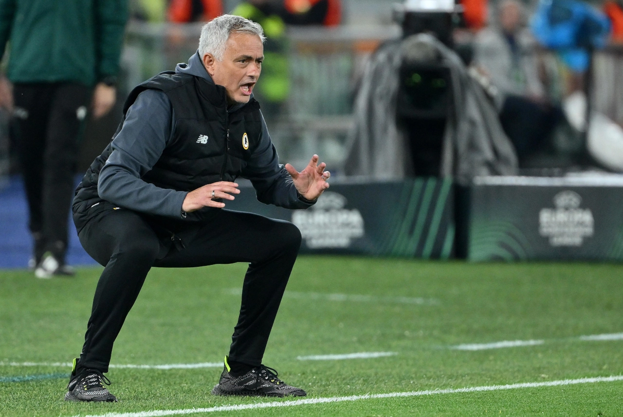 Roma’s Lack Of Transfer Activity Frustrating –Mourinho